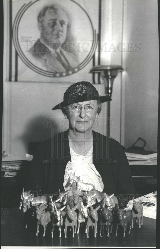 1936 Press Photo Roosevelt New York Miss Dawson Women - Historic Images