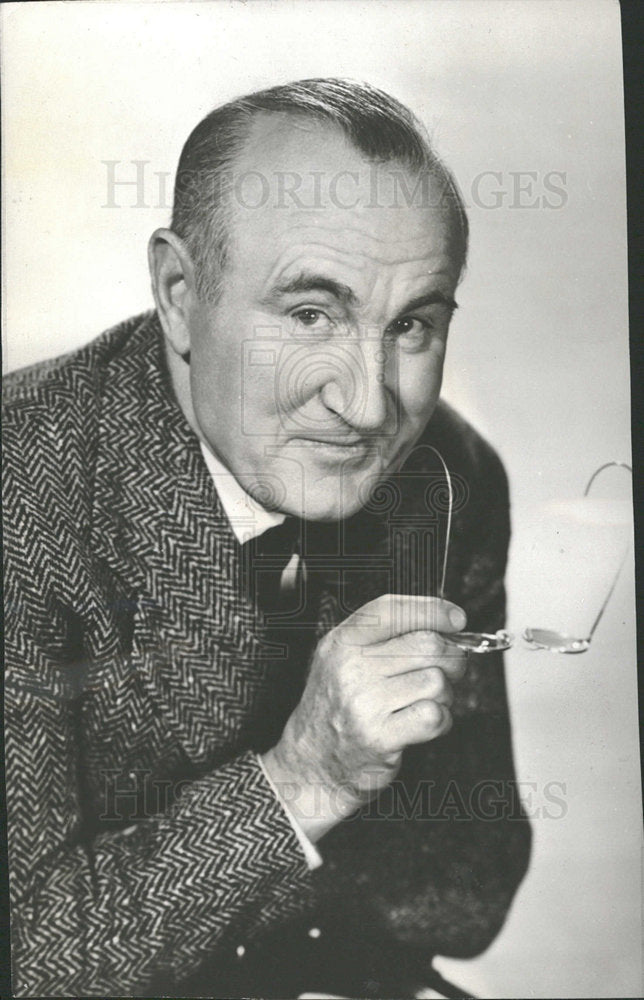 1946 Press Photo Jonathon Trimble Donald Crisp Award  - Historic Images