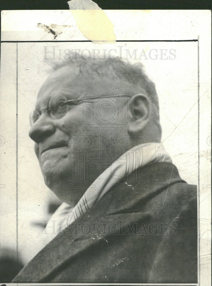 1993 Press Photo Leo Burleson Enlarger - Historic Images
