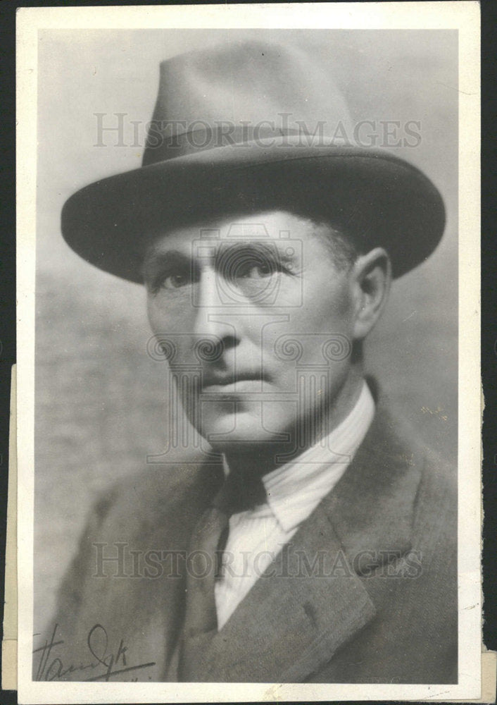 1933 Press Photo Sir Philip Gibbs English Novelist  - Historic Images