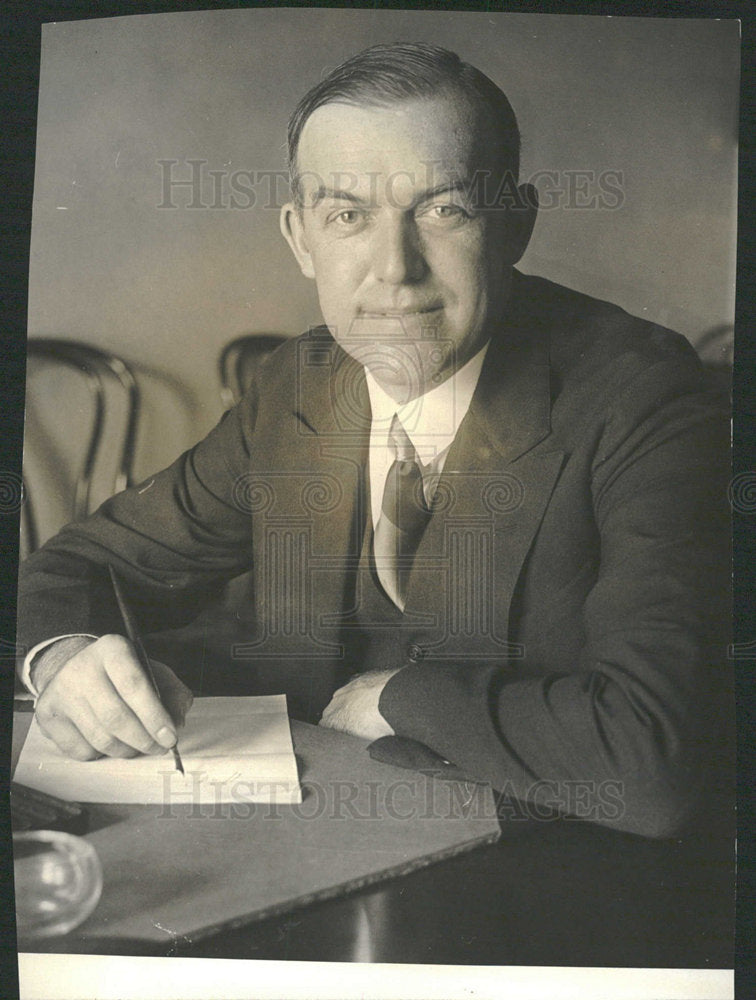 1936 Press Photo McCracken Commerce Aviation Secretary - Historic Images