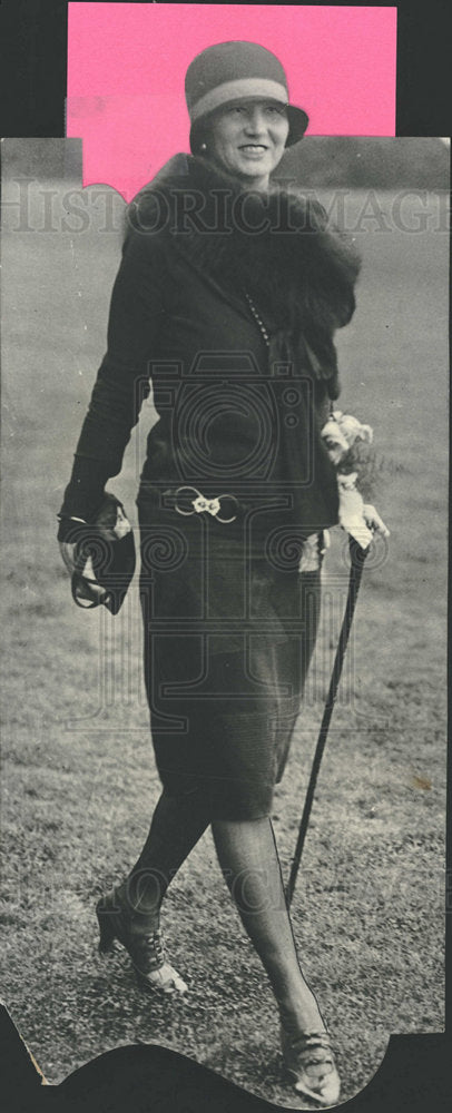 Caption missing.               - Historic Images