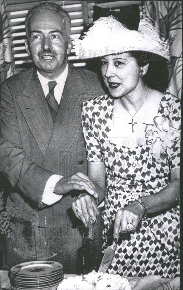 1946 Press Photo Mexican Aristocracy Mexican million - Historic Images