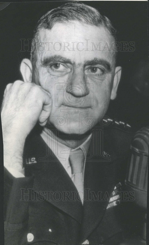 1945 Press Photo Gen Leonard Gergw Army War plans  - Historic Images