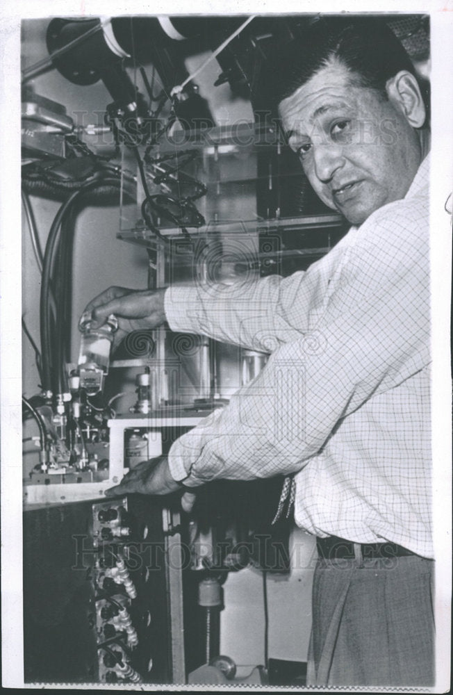 1963 Press Photo Albert Ghiorso Nuclear Scientist - Historic Images