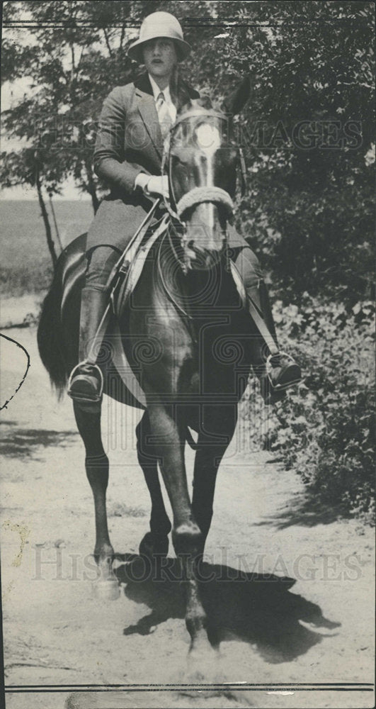 1926 Equestrienne Miss Elaine Chanute-Historic Images