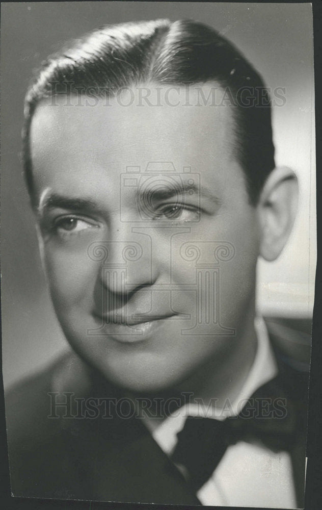 1945 Press Photo Bandsman Jimmy Dorsey - Historic Images