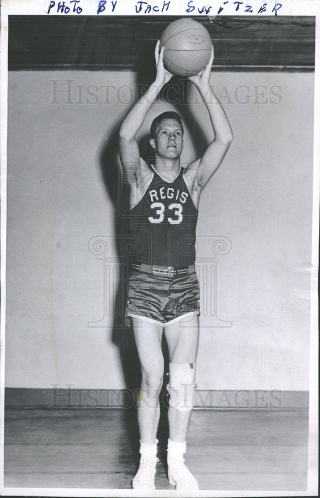 1952 Bill Faddis Regis Basketball Player-Historic Images