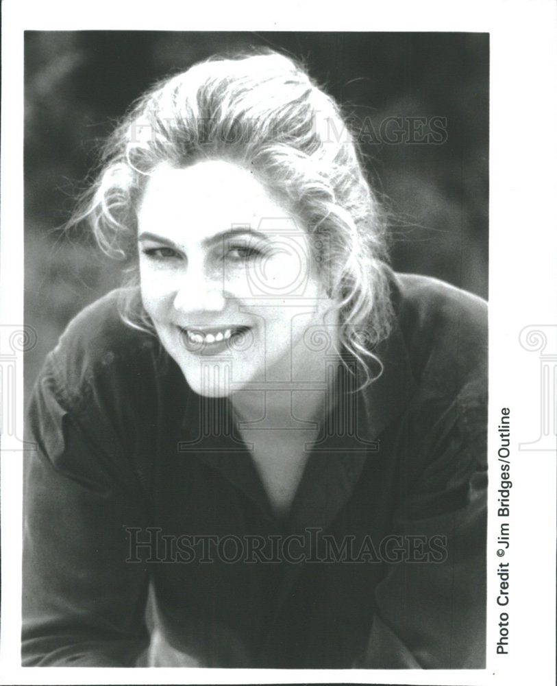 1993 Press Photo Actress Kathleen Turner - Historic Images