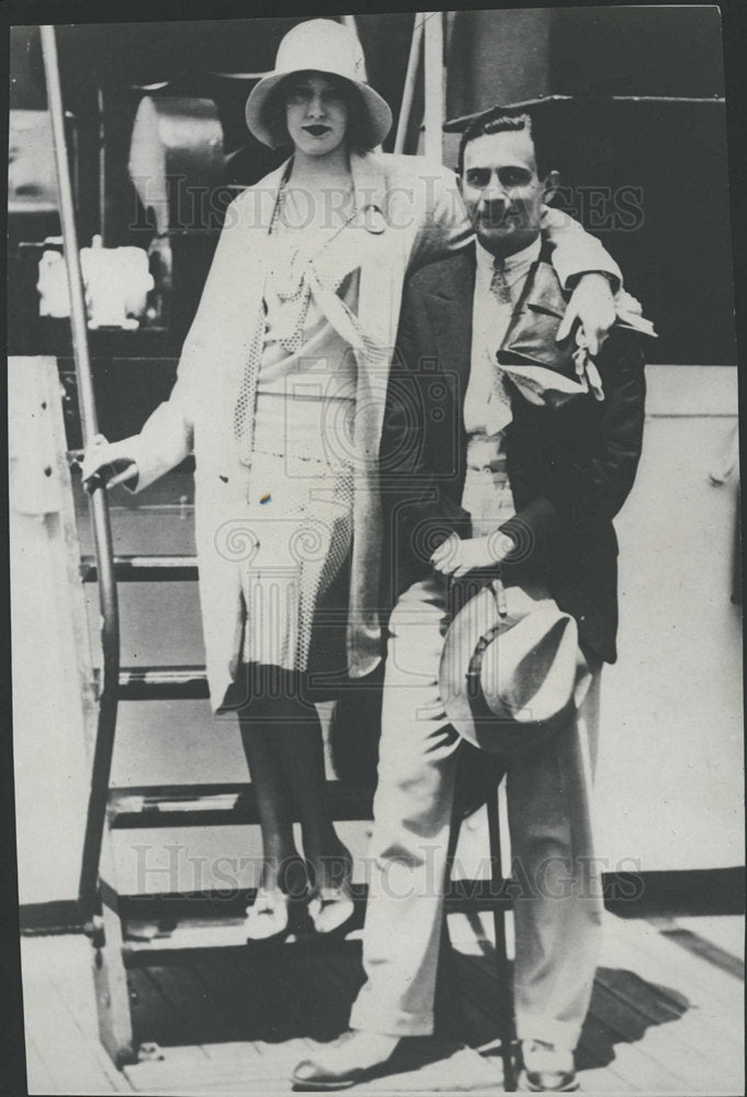1931 Press Photo Mark Hellinger &amp; Wife Gladys High - Historic Images