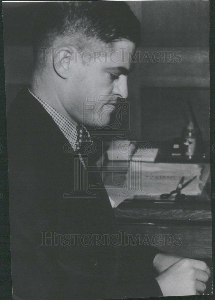 1937 Press Photo Alan Gould AP Sports Writer - Historic Images