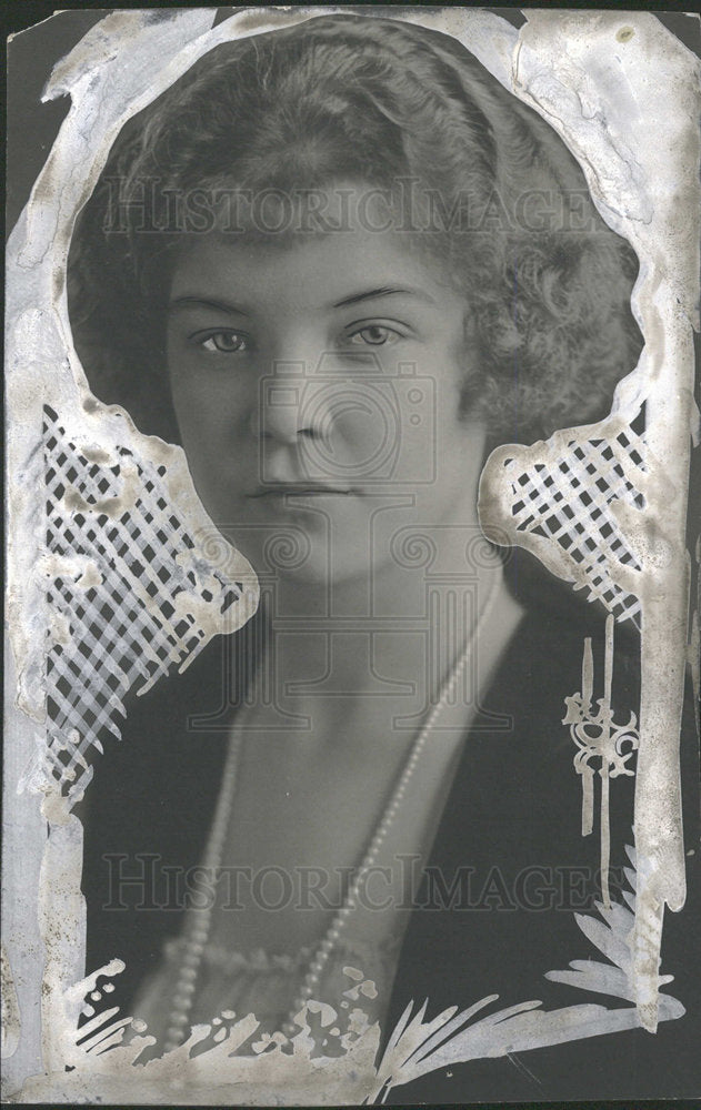 1920 Press Photo Miss  Era M'Murtrie Charming young set - Historic Images