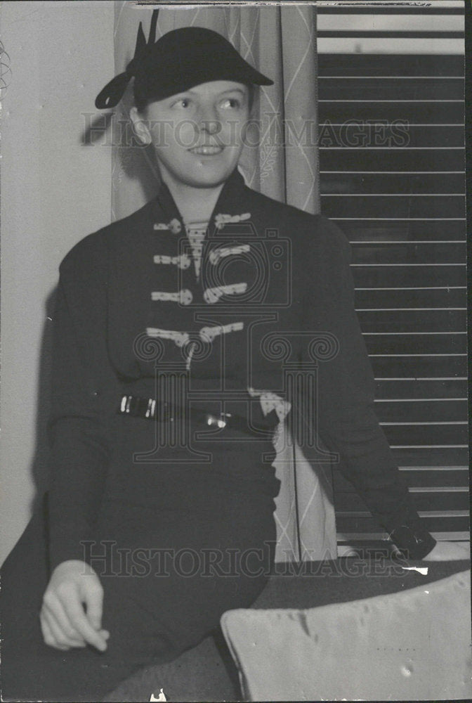 1937 Press Photo Talented Matron Gets Nat&#39;l Attention - Historic Images