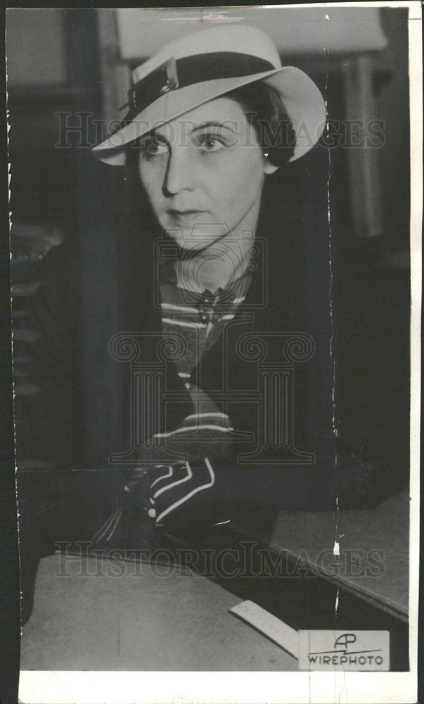 1935 Press Photo Suzette Tobey Testifying In Court  - Historic Images