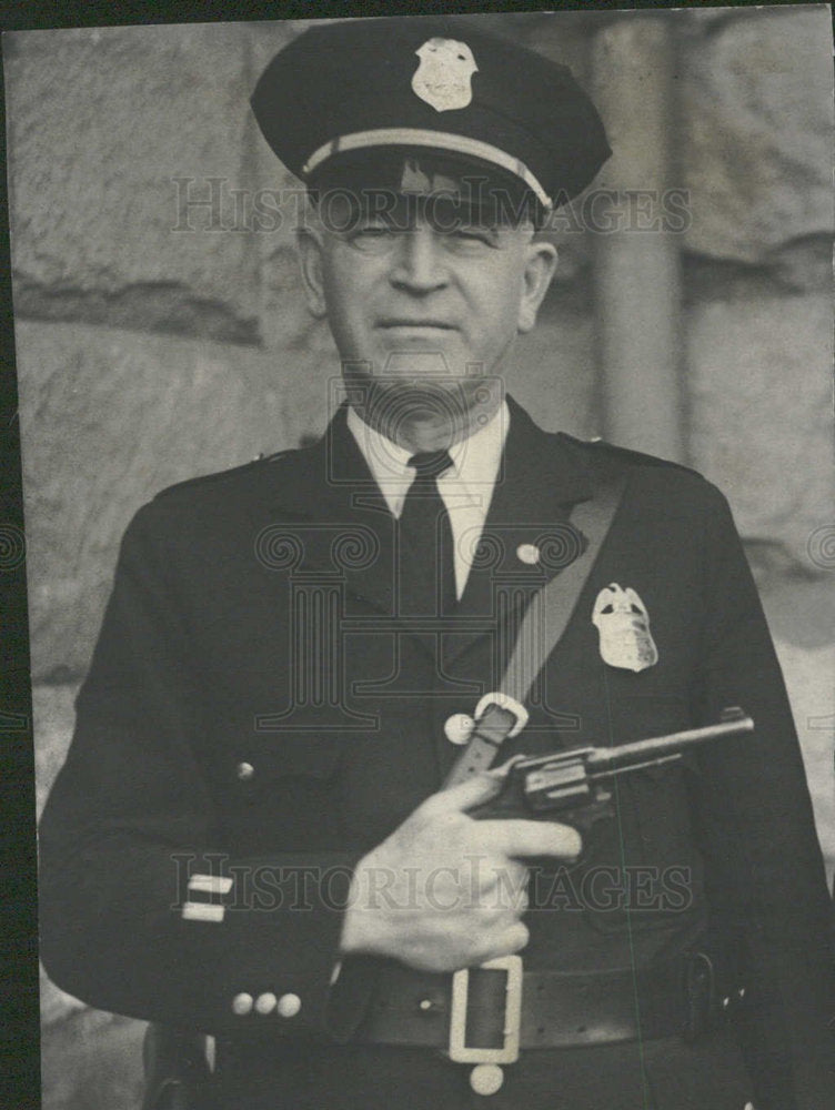 1933 Press Photo Capt. Frank Campbell Police - Historic Images