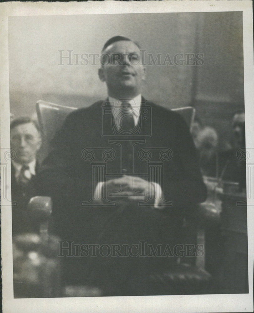 1935 Press Photo Press Photo Erl Ellis. - Historic Images