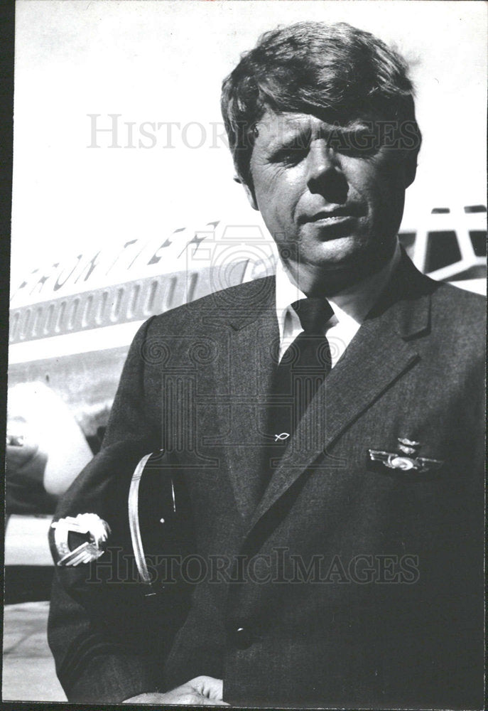 1974 Press Photo Skip Flectecher Local Singer - Historic Images