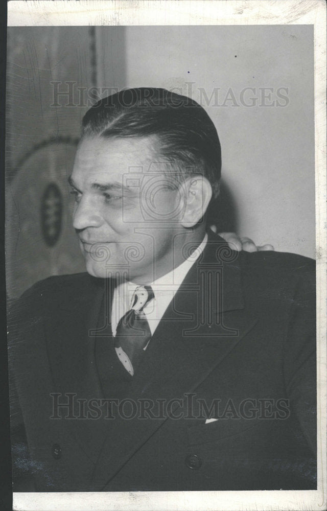 1937 Press Photo UM Football Coach Harry Kipke - Historic Images