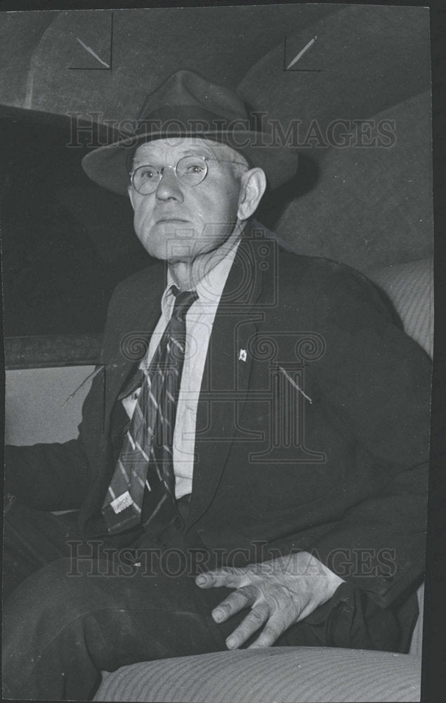 1946 Press Photo Peter H. Fling Hits & Kills Child - Historic Images