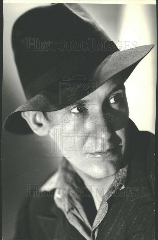 1937 Press Photo Oliver Burgess Meredith American Actor - Historic Images