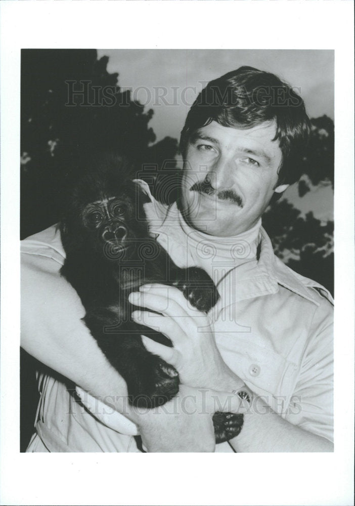 1986 Press Photo Peter Gros Wildlife TV Personality - Historic Images