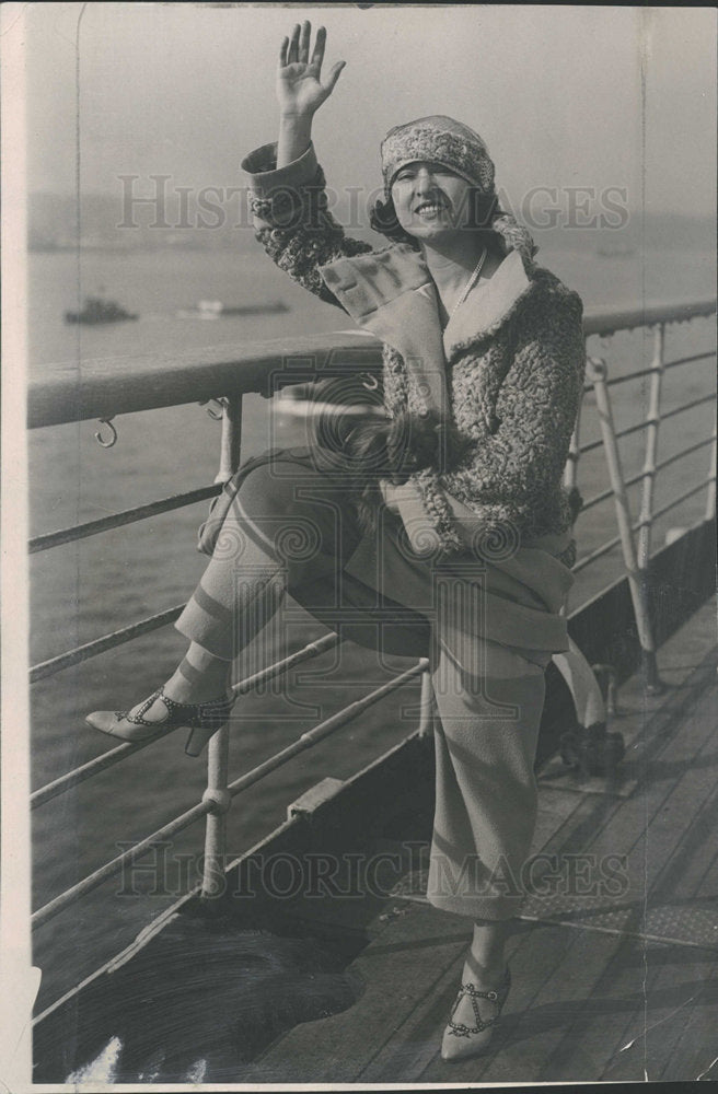 Press Photo Dolly Sisters Roszika Rosie - Historic Images