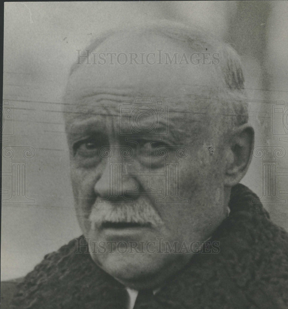 Press Photo Chas B. Slonitze. - Historic Images