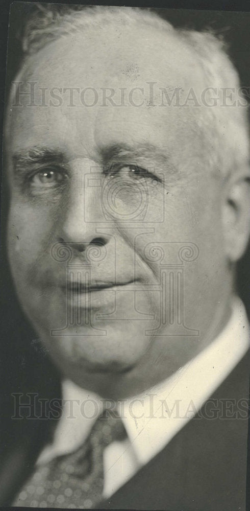 1932 Press Photo Press Photo Paul Litchfield. - Historic Images