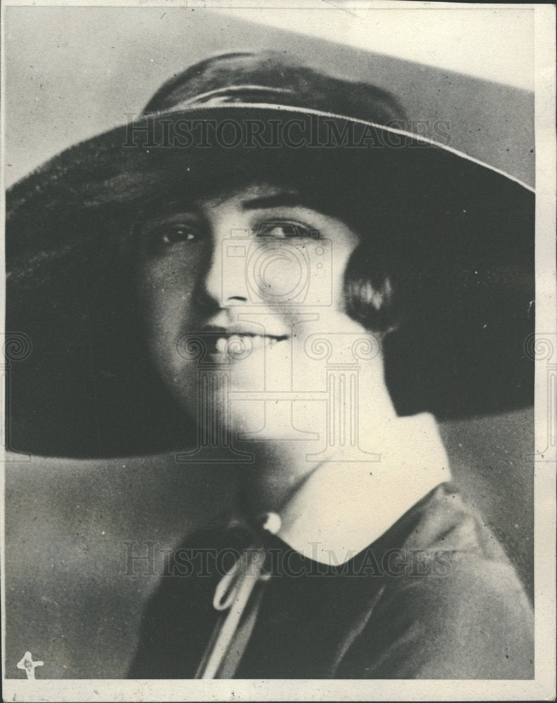 1926 Press Photo Mrs. Maxine Richards Actress - RRY29605 - Historic Images