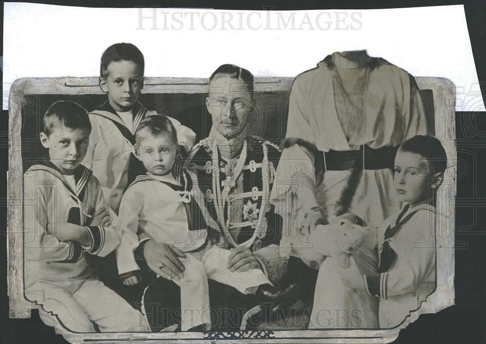 1914 Press Photo Crown prince little Frederick Berlin  - Historic Images