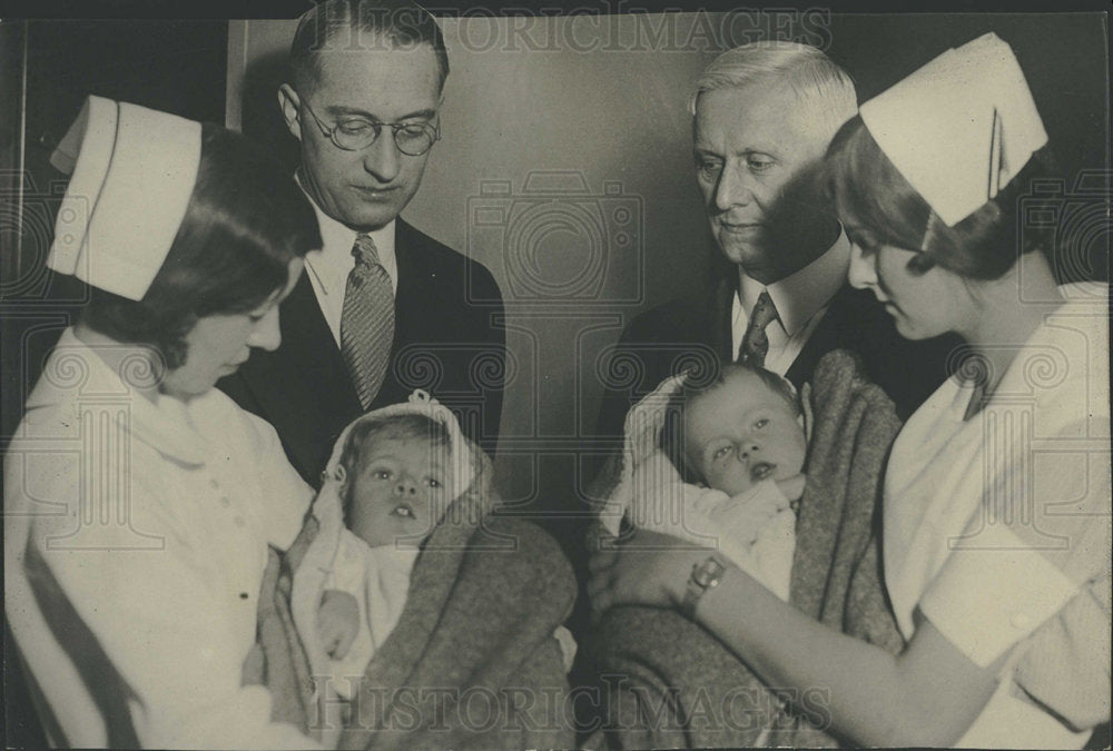 Press Photo Two Babies Nurses - Historic Images
