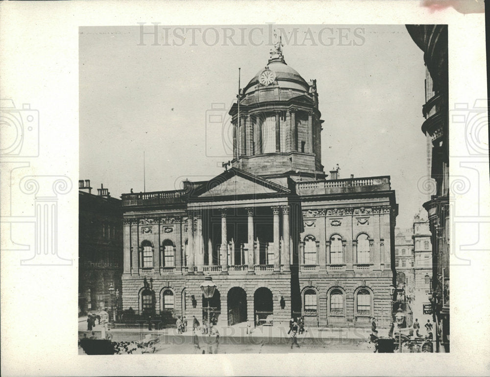 1913 Press Photo Mayor Gaynor Body Town Hall Liverpool - Historic Images