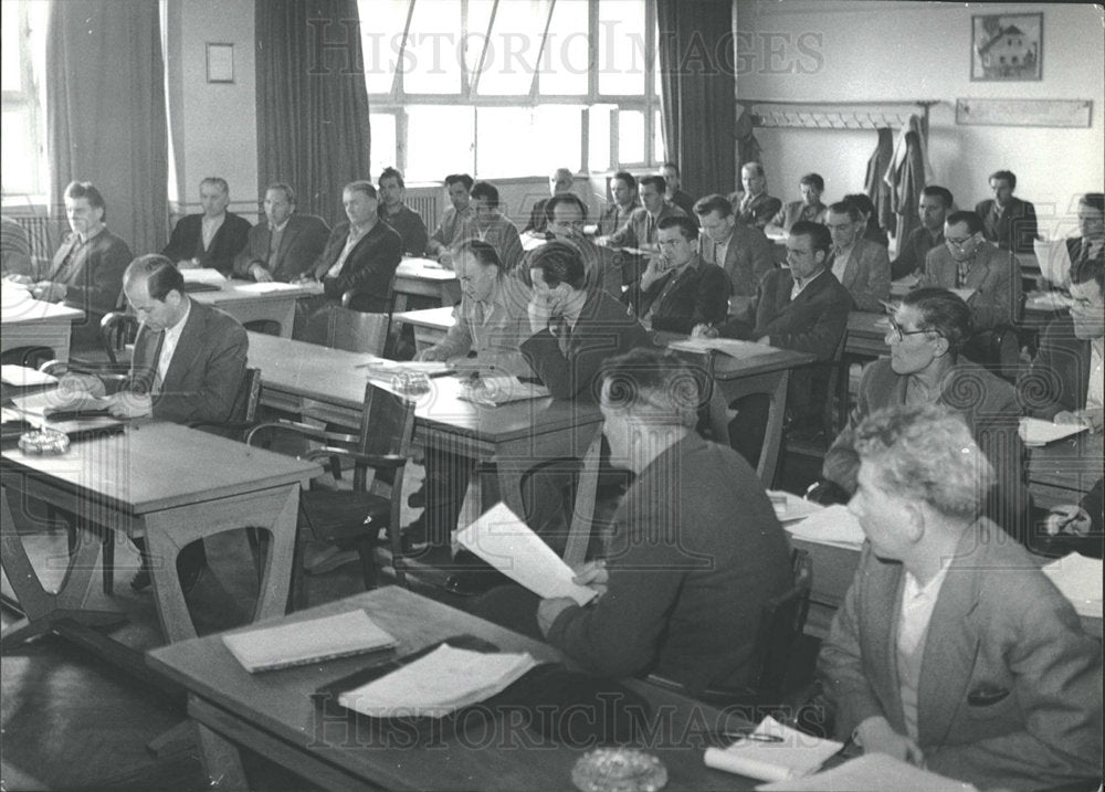 1965 Press Photo Slavonic Broad Djura Djakovid Factory - Historic Images