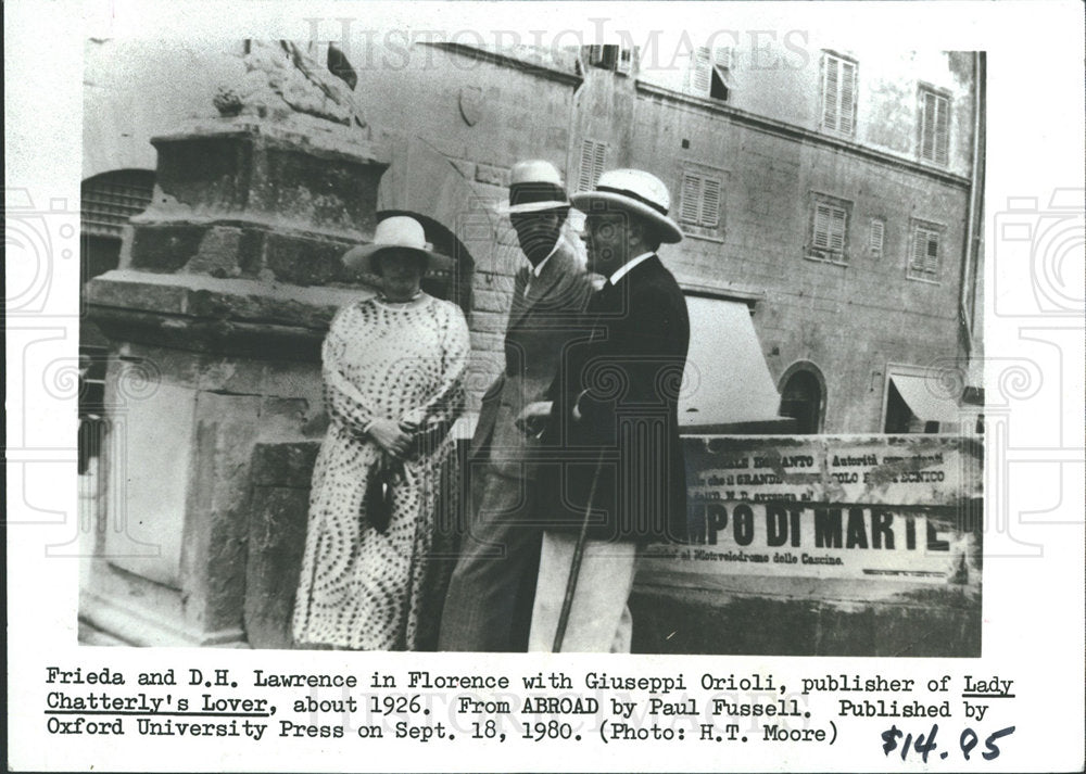 1990 Press Photo David Herbert Richards Lawrence Wife - Historic Images
