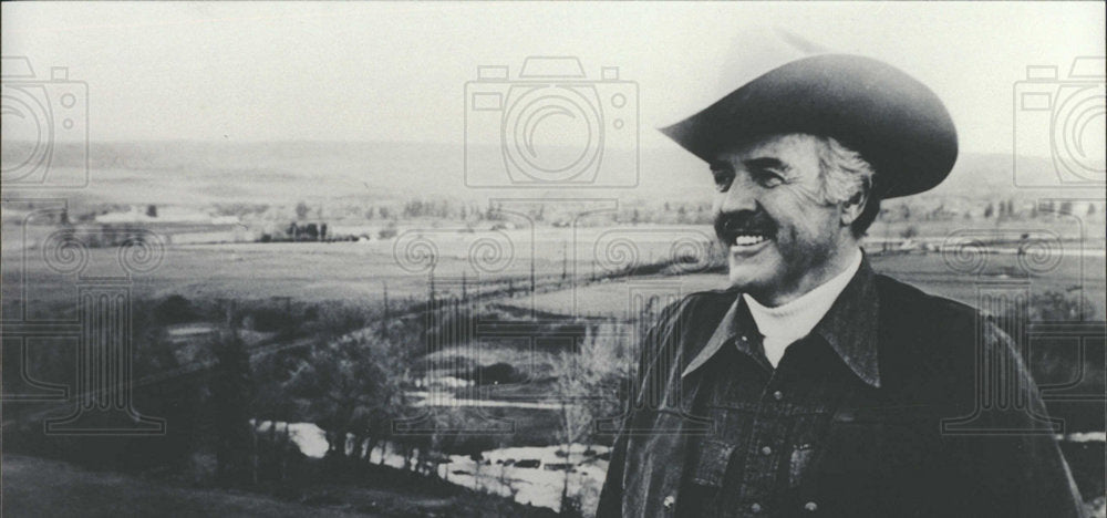 1998 Press Photo Stuart Anderson - Historic Images