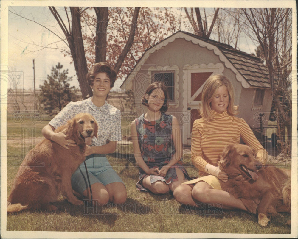 1967 Press Photo Peggy Ann Hela Herdale Andrea Pate Pet - Historic Images