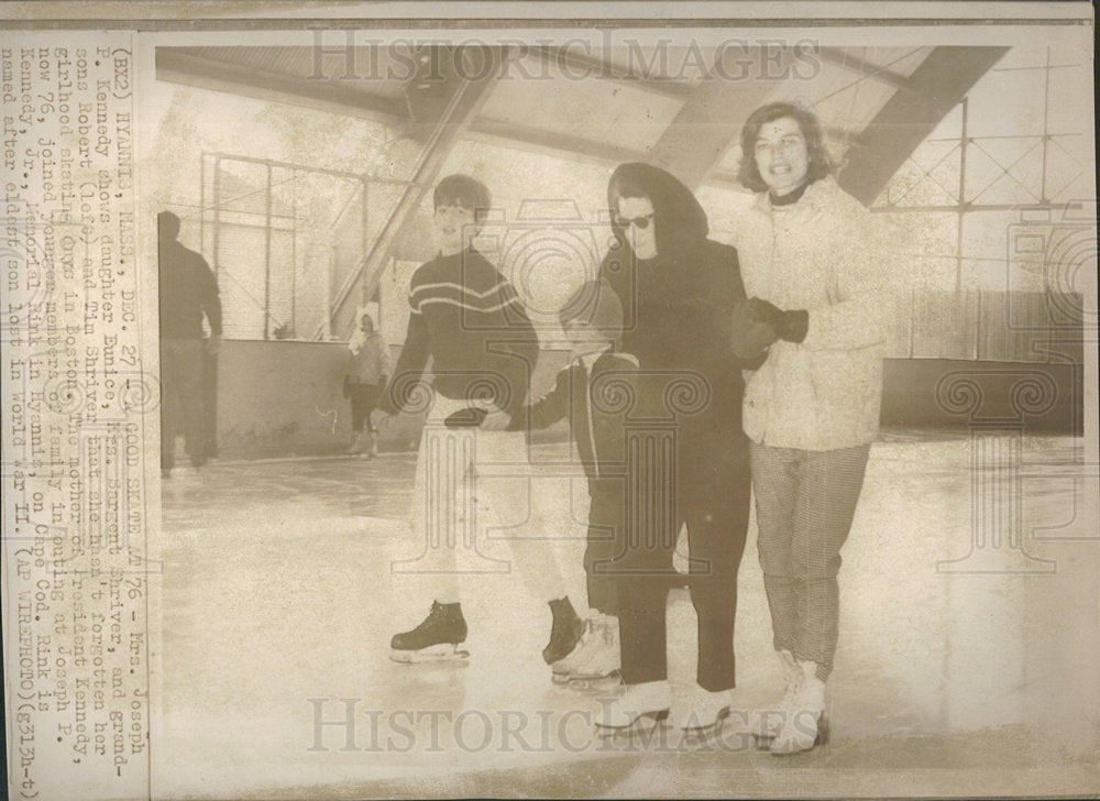 1967 Press Photo Joseph Kennedy Eunice Sargent Shriver  - Historic Images