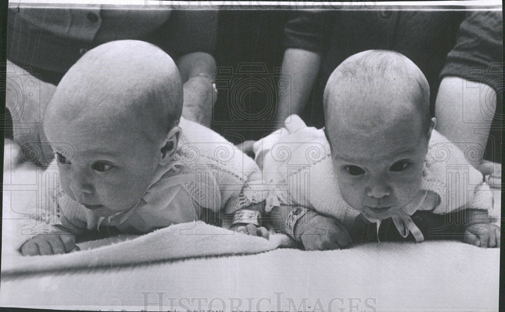1968 Press Photo Mary Magdalene Fischer Margaret James - Historic Images