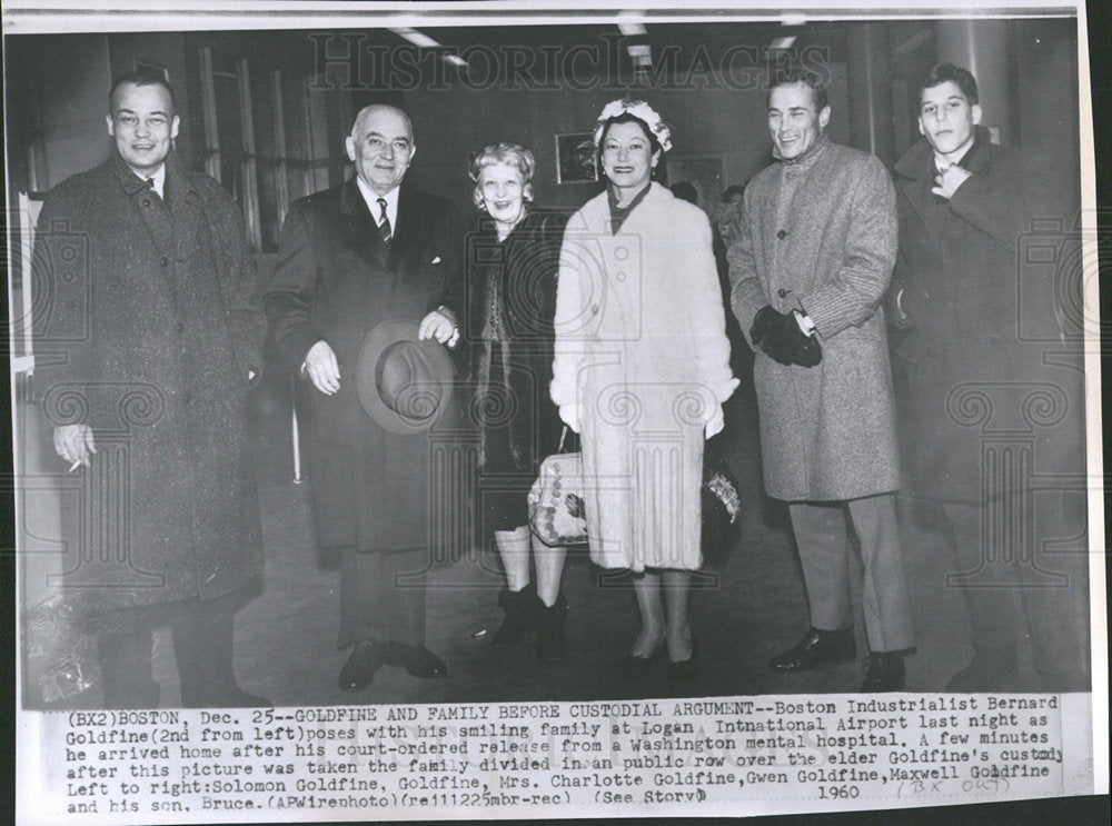 1960 Press Photo Goldfine Bernard Boston Logan Family - Historic Images