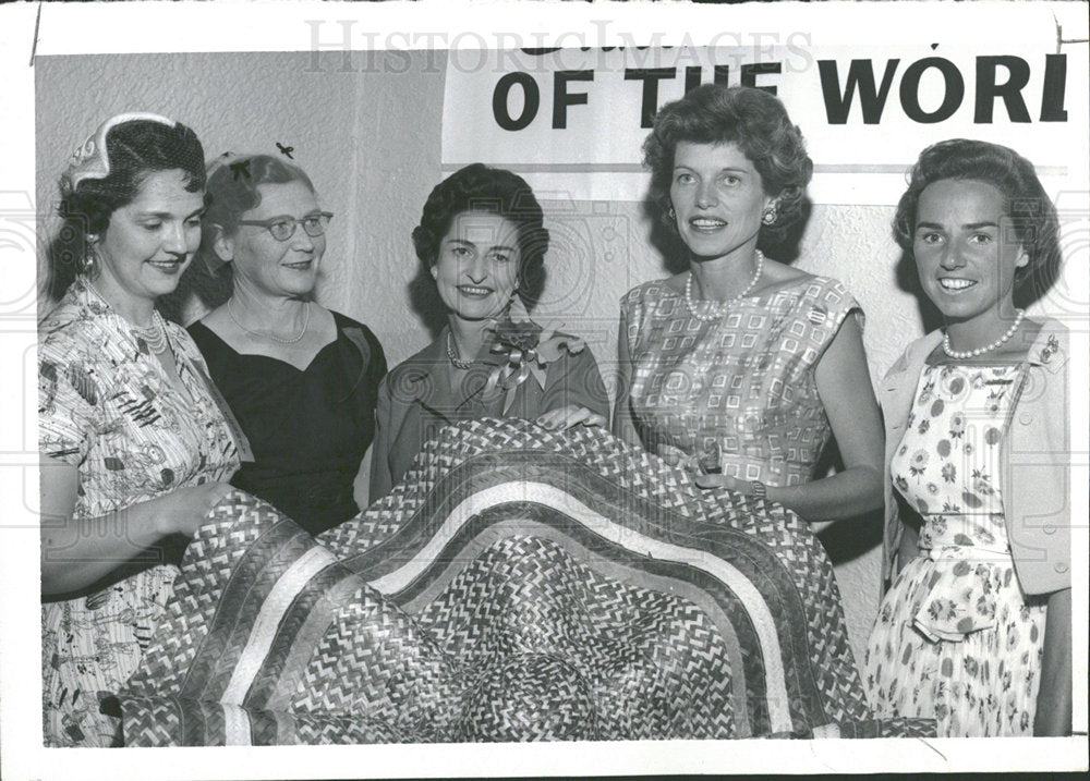 1960 Press Photo Mrs Lyndon John Wife Pres Lyndon Pol - Historic Images