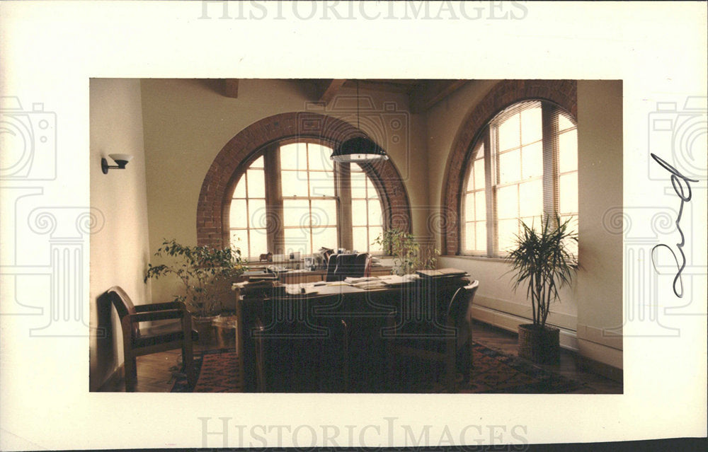 1986 Press Photo  Detroit building interior in 1986. - Historic Images