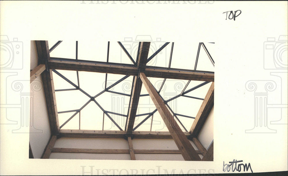 1986 Press Photo Globe Building Interiors Detroit Ill - Historic Images