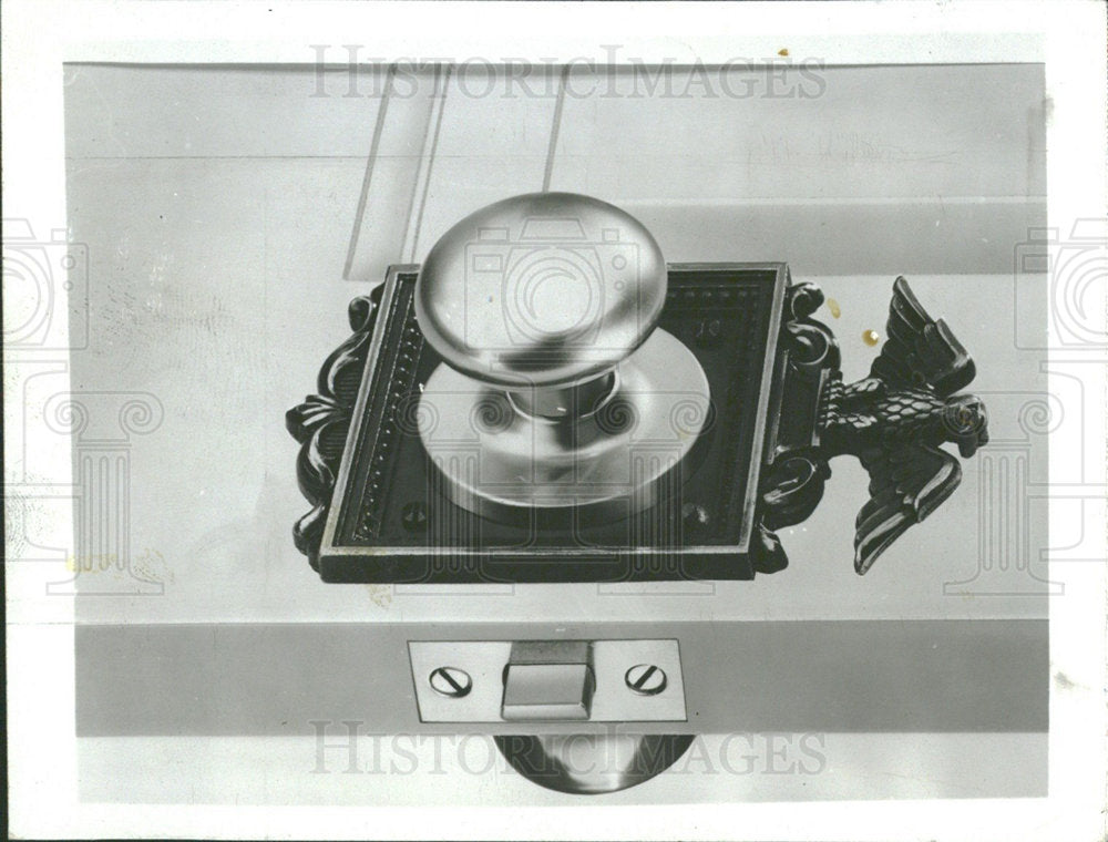 1967 Press Photo Door Knob National Lock Co. Rockford - Historic Images