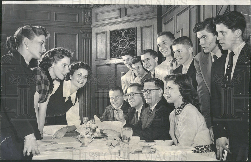 1956 Press Photo Junior Achievement State St. Council  - Historic Images