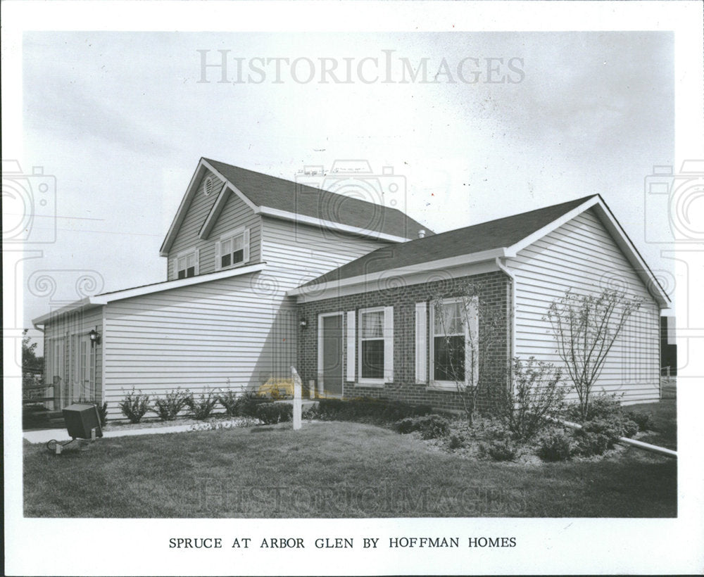 1982 Press Photo Arbor Glen Wheaten Spruce Hoffman - Historic Images