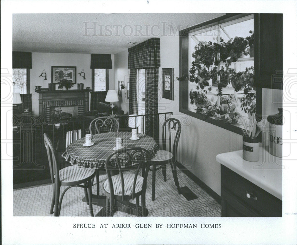 1962 Press Photo Glen Hoffman greenhouse Vinly Kitchen - Historic Images