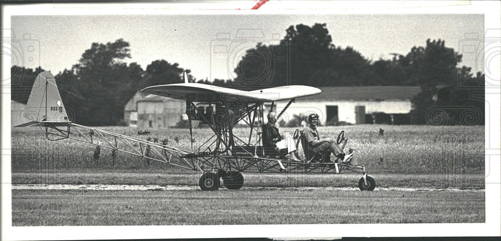 1980 Press Photo  Lewis Lockport Airport Romeoville  - Historic Images