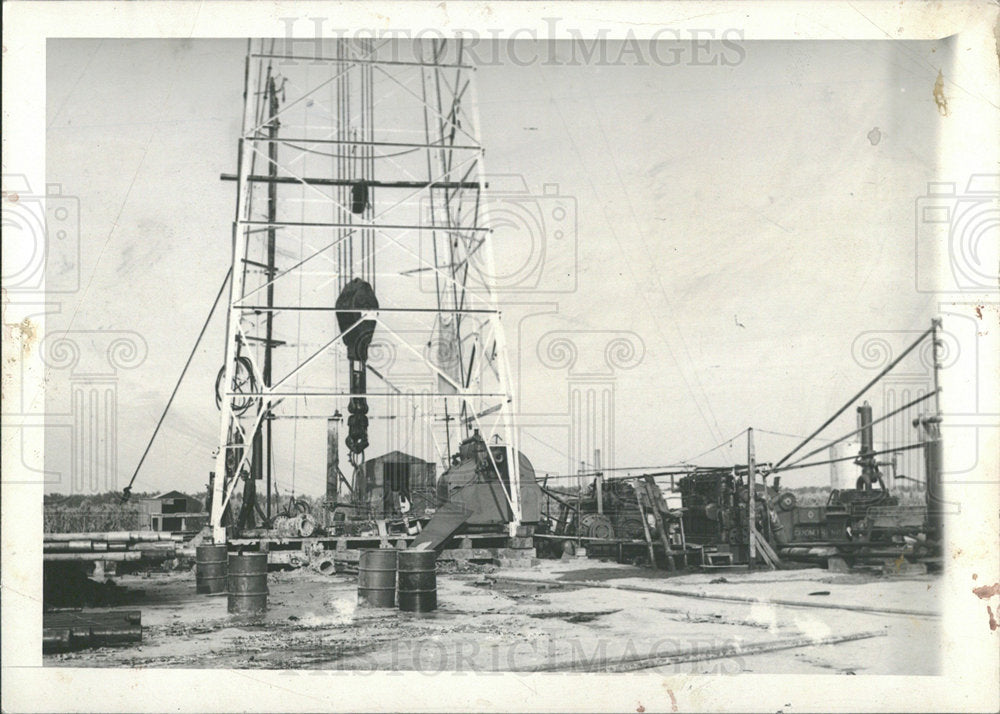 1937 Press Photo Arbuthnot Noble oil company power   - Historic Images