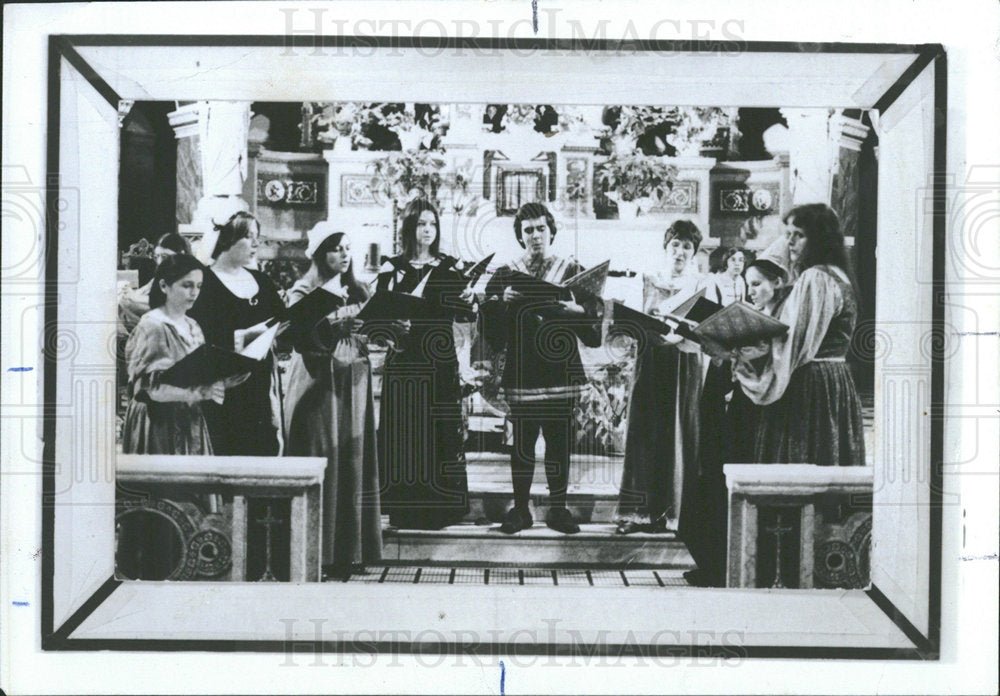 1977 Press Photo Barbara Gordon Old Town Renaissance - Historic Images