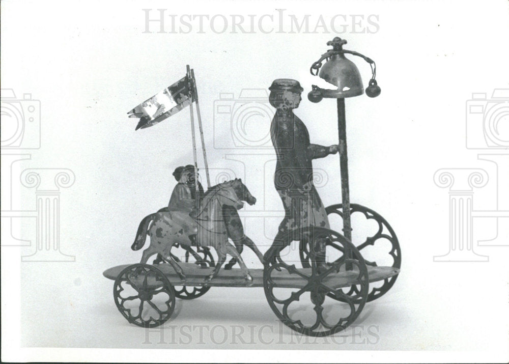 1988 Press Photo Vatican Church Elizabeth American Toys - Historic Images